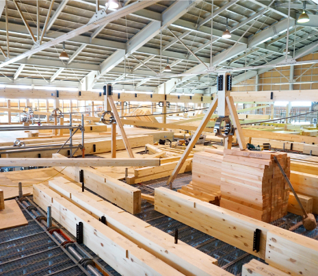 建物の安全を支える「木造構造」をつくる